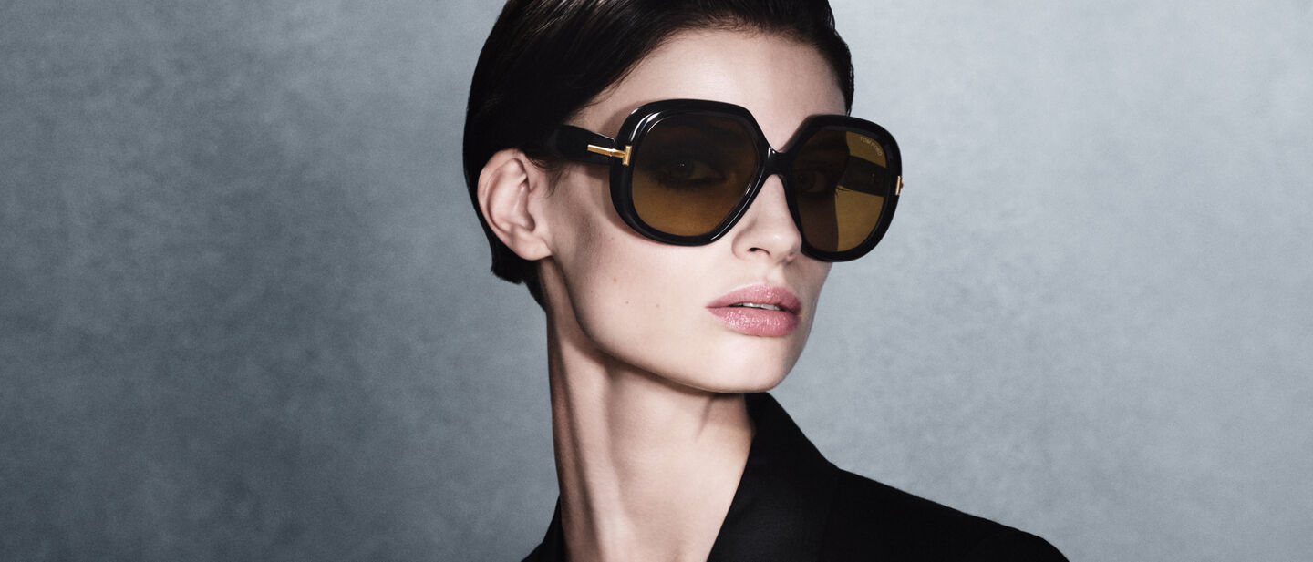 EYEWEAR