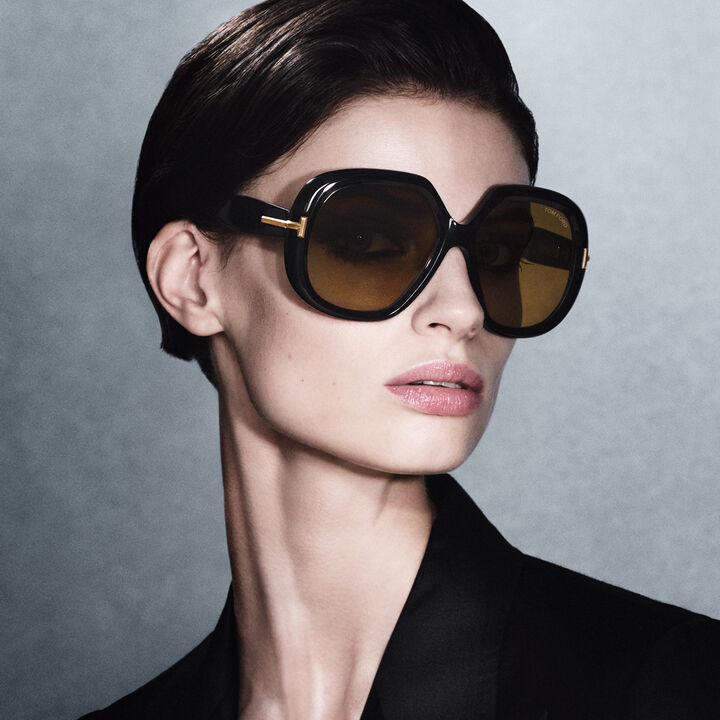 EYEWEAR FOR HER