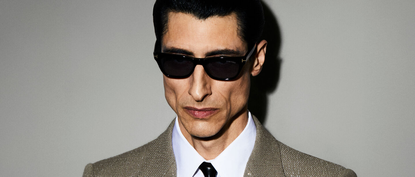 EYEWEAR